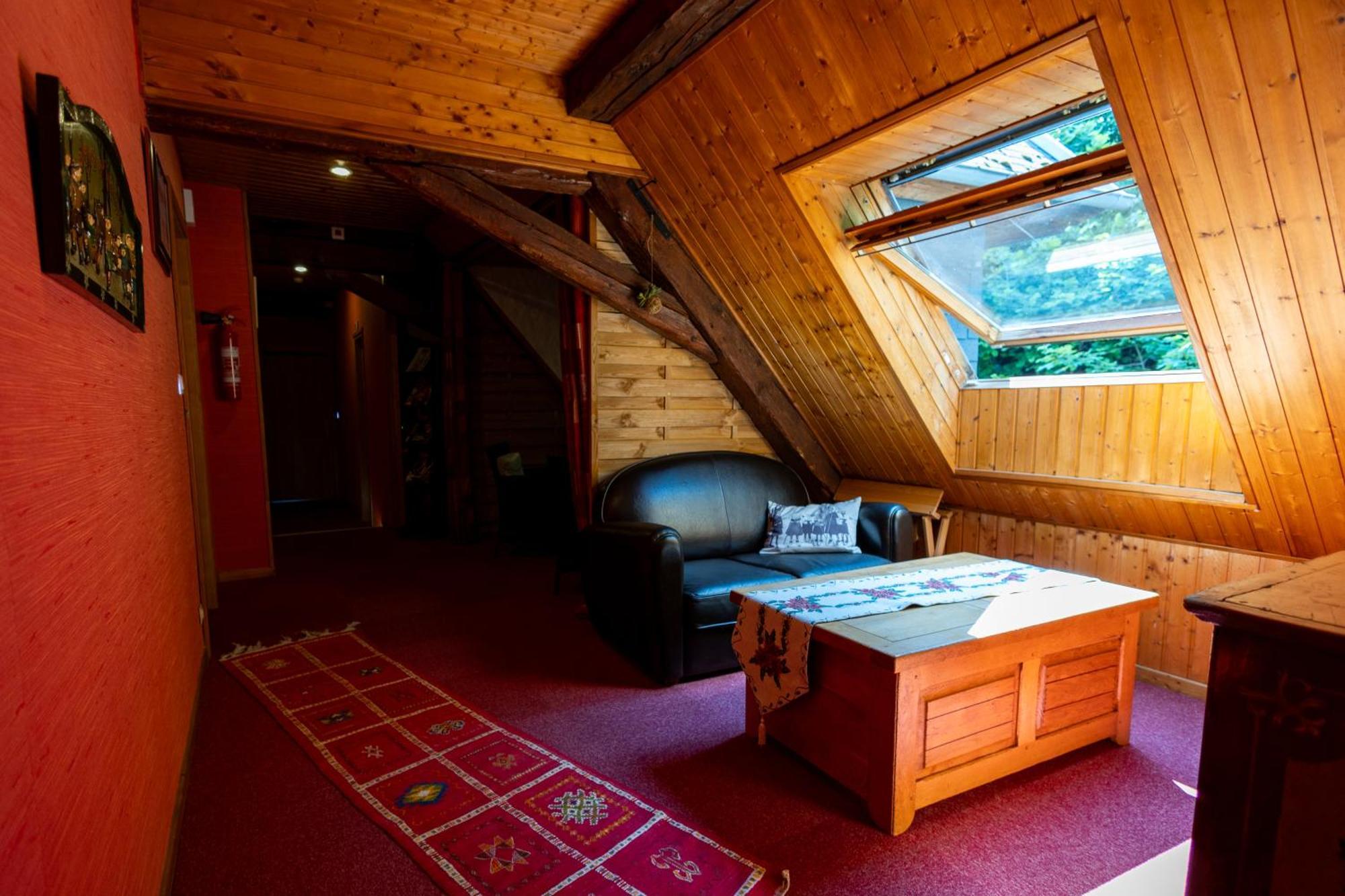 Hotel Le Bouton D'Or Lapoutroie Zewnętrze zdjęcie