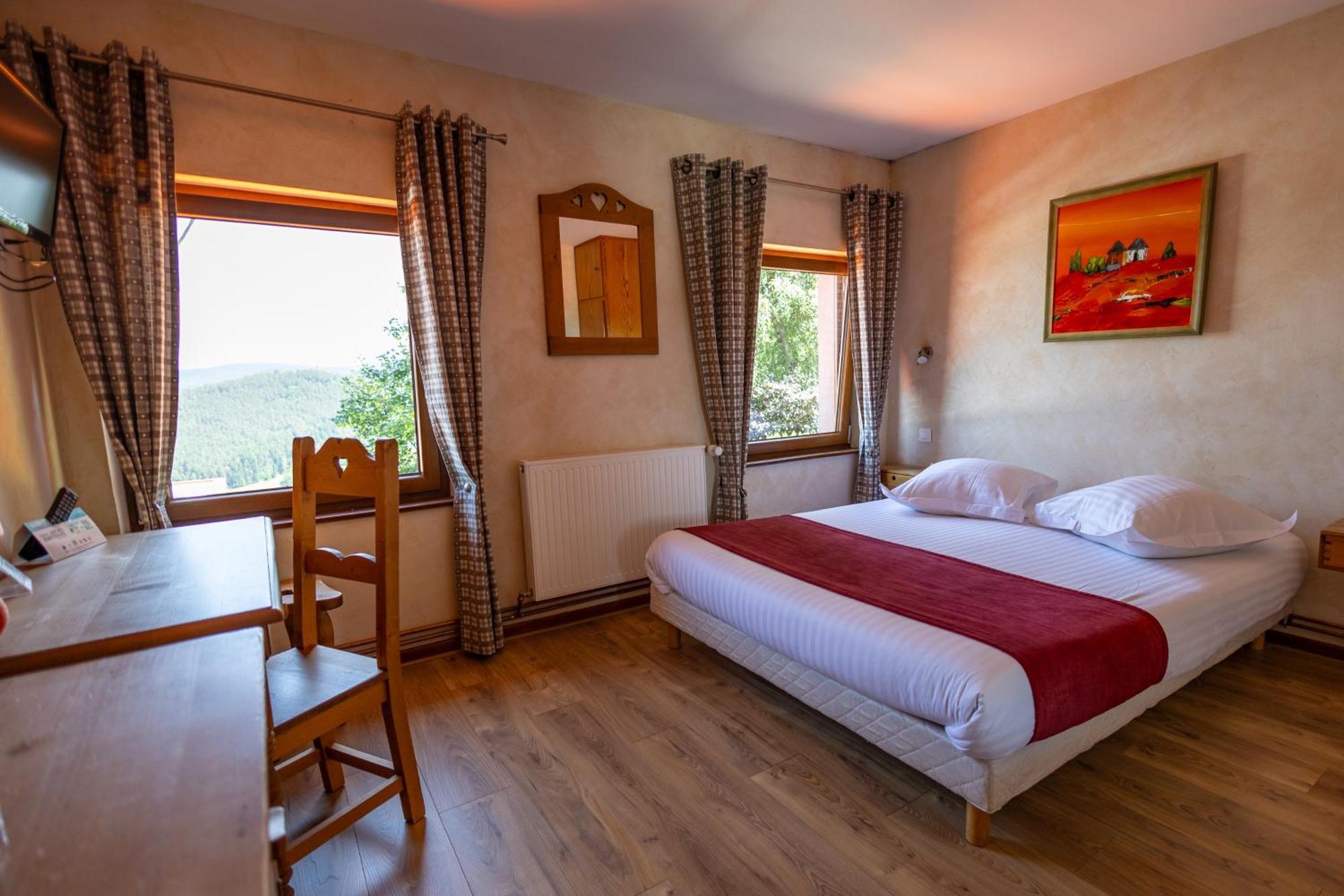 Hotel Le Bouton D'Or Lapoutroie Zewnętrze zdjęcie
