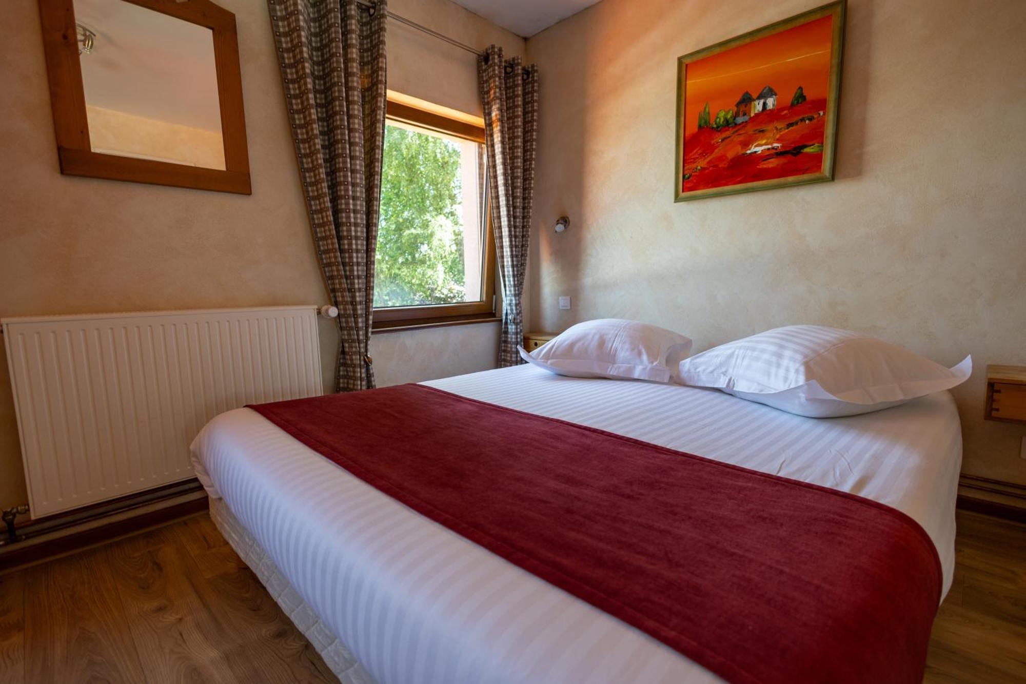 Hotel Le Bouton D'Or Lapoutroie Zewnętrze zdjęcie